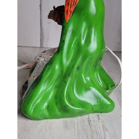 Vintage witch cauldron devil potion ceramic Halloween home cauldron - Picture 6 of 9